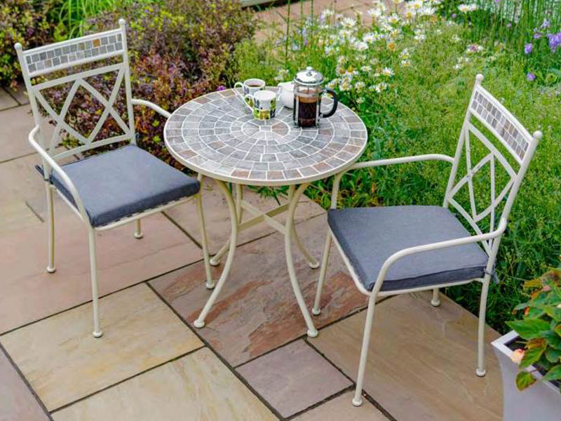 Mesa terraza con 2 sillas acero ceramica